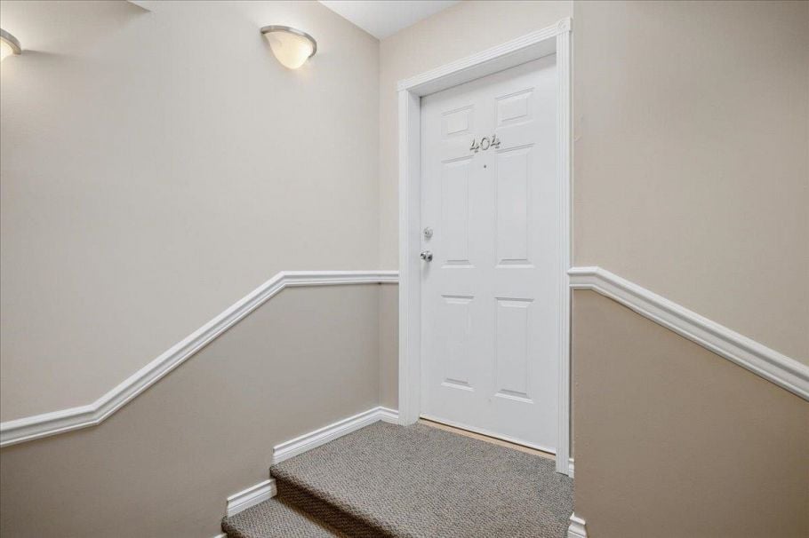 404 1723 Frances Street Vancouver, BC - 5