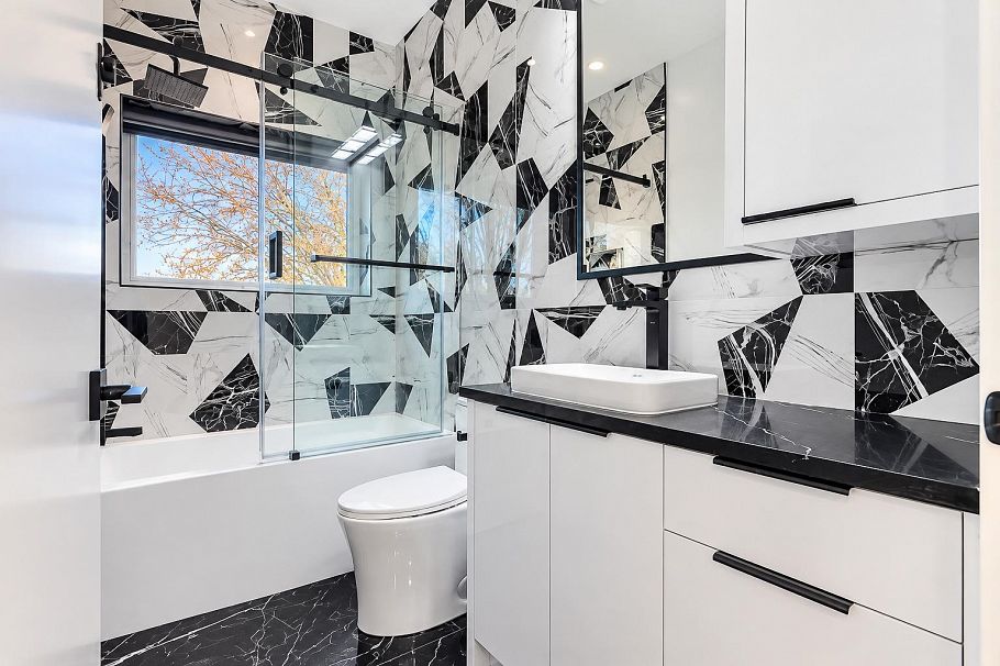 4670 Todd Street Vancouver, BC - 28