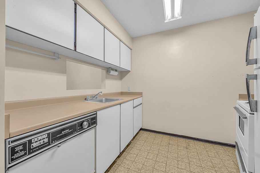 110 2222 Prince Edward Street Vancouver, BC - 19
