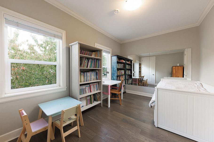 1176 E King Edward Avenue Vancouver, BC - 19
