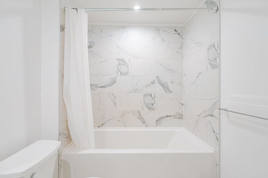 602 6677 Cambie Street Vancouver, BC - 30