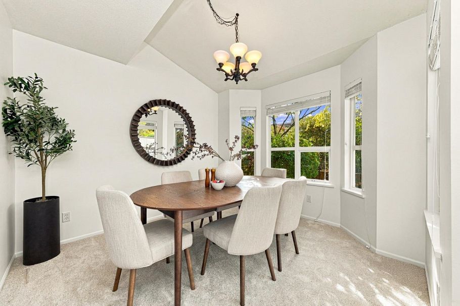 62 650 Roche Point Drive North Vancouver, BC - 13
