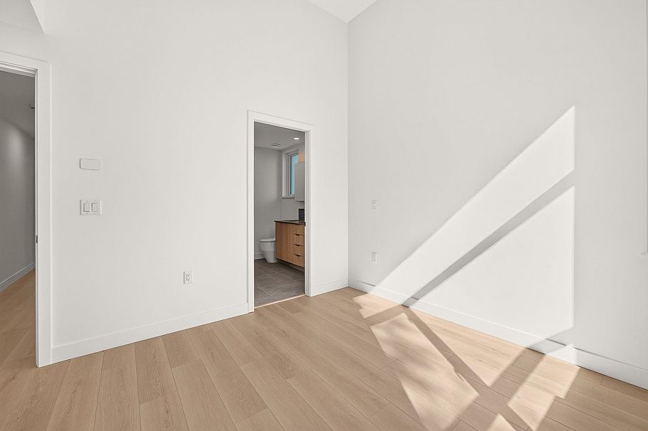 103 934 Lytton Street North Vancouver, BC - 6