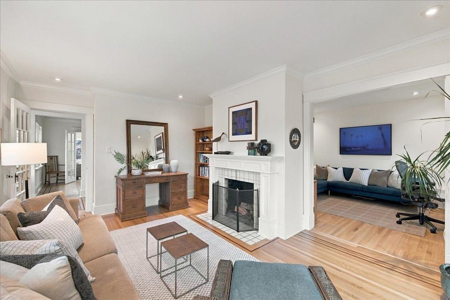 706 W 24th Avenue Vancouver, BC - 7