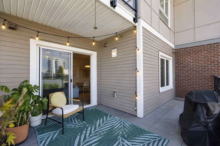 303 4882 Slocan Street Vancouver, BC - 21