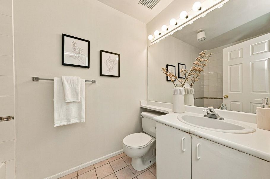 62 650 Roche Point Drive North Vancouver, BC - 26