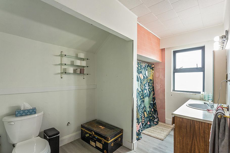 1444 Lakewood Drive Vancouver, BC - 18