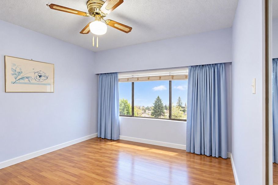 1222 E 51st Avenue Vancouver, BC - 17