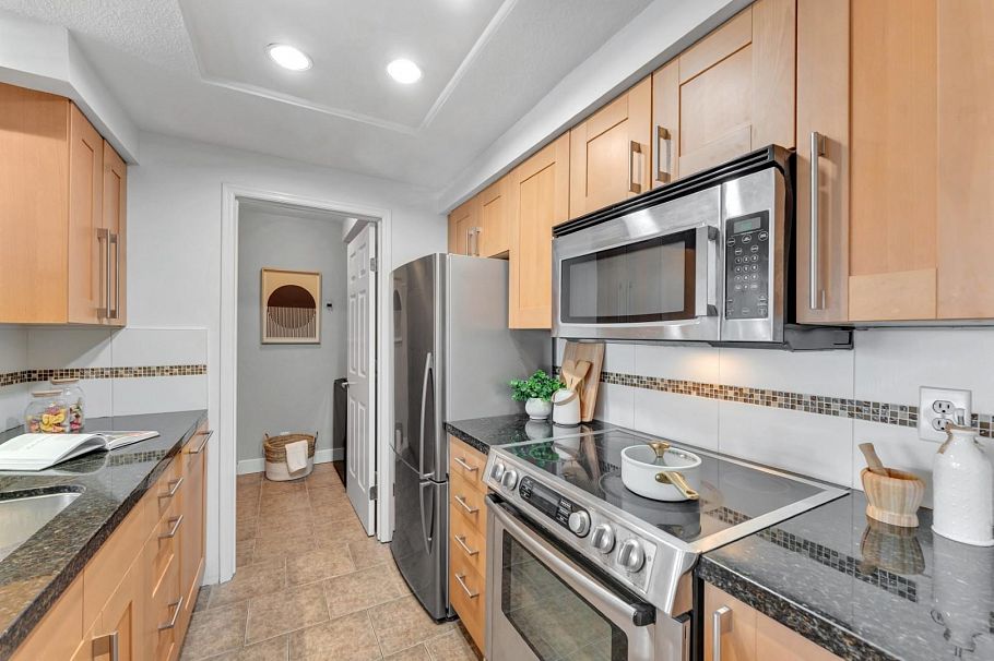 101 2412 Alder Street Vancouver, BC - 13