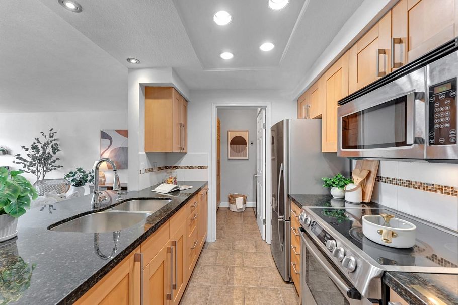 101 2412 Alder Street Vancouver, BC - 12