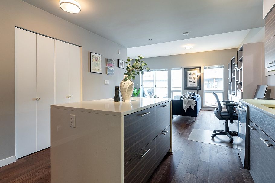413 317 Bewicke Avenue North Vancouver, BC - 9