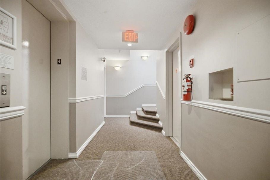 404 1723 Frances Street Vancouver, BC - 4