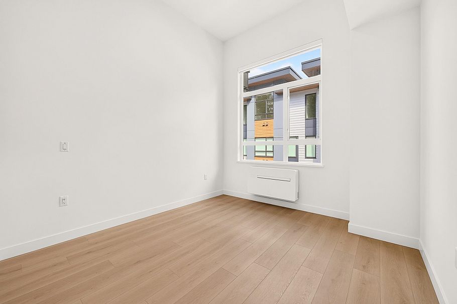 103 932 Lytton Street North Vancouver, BC - 10