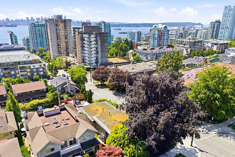 338-342 St. Georges Avenue North Vancouver, BC - 13