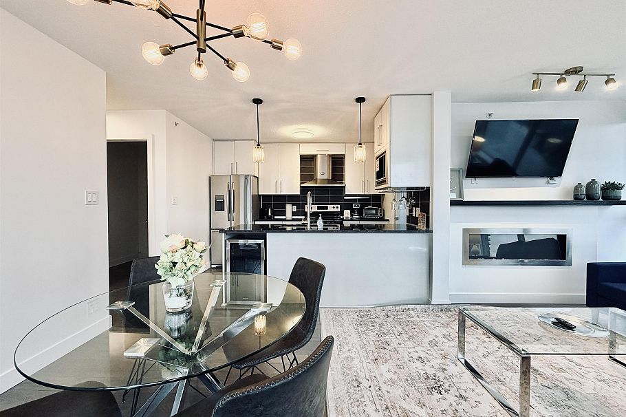 2705 689 Abbott Street Vancouver, BC - 14