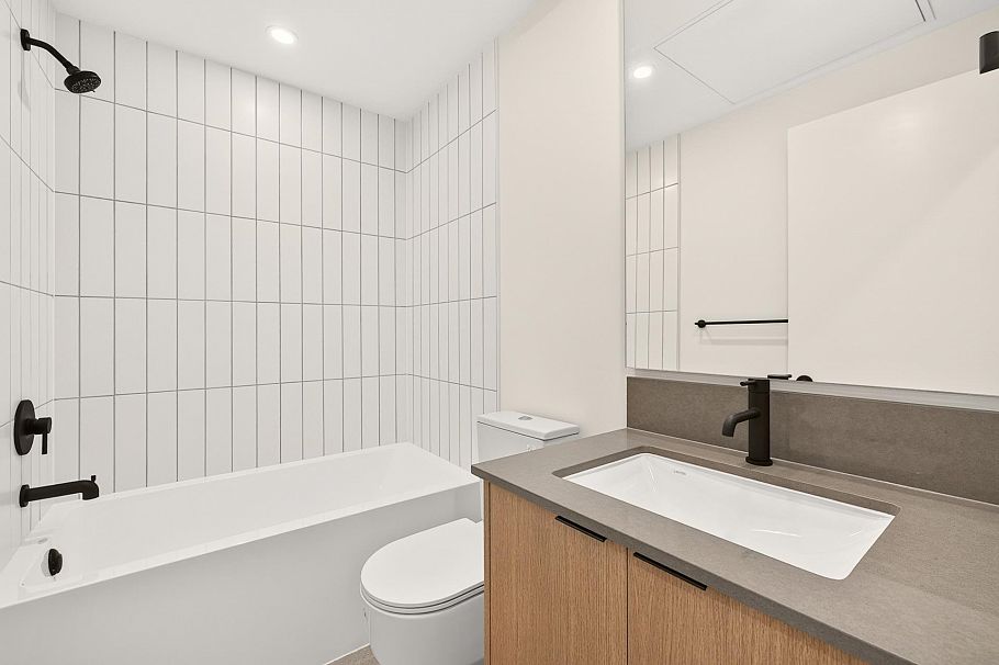 103 932 Lytton Street North Vancouver, BC - 19