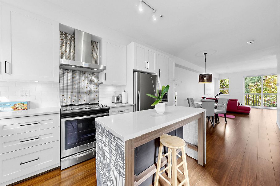 21 433 Seymour River Place North Vancouver, BC - 19