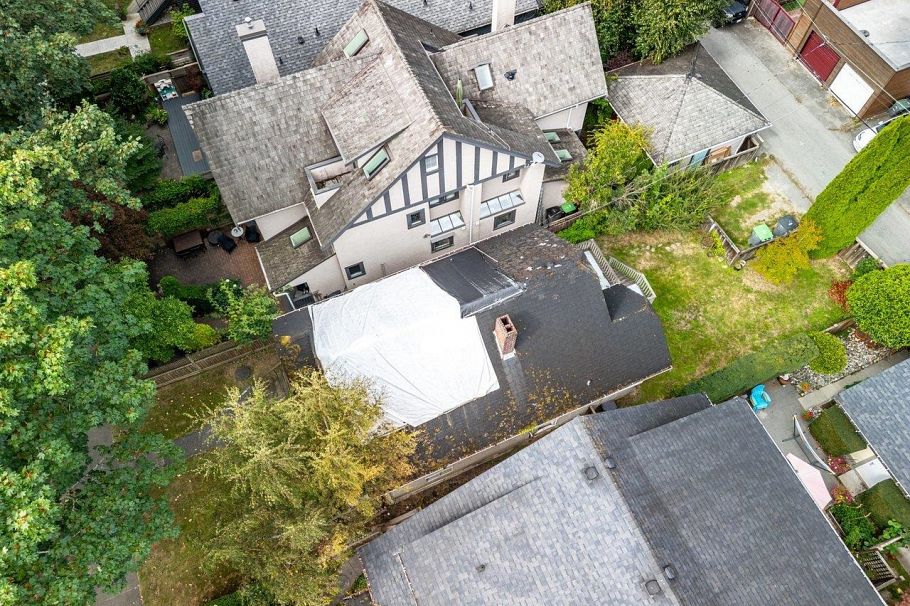 2645 W 6th Avenue Vancouver, BC - 18