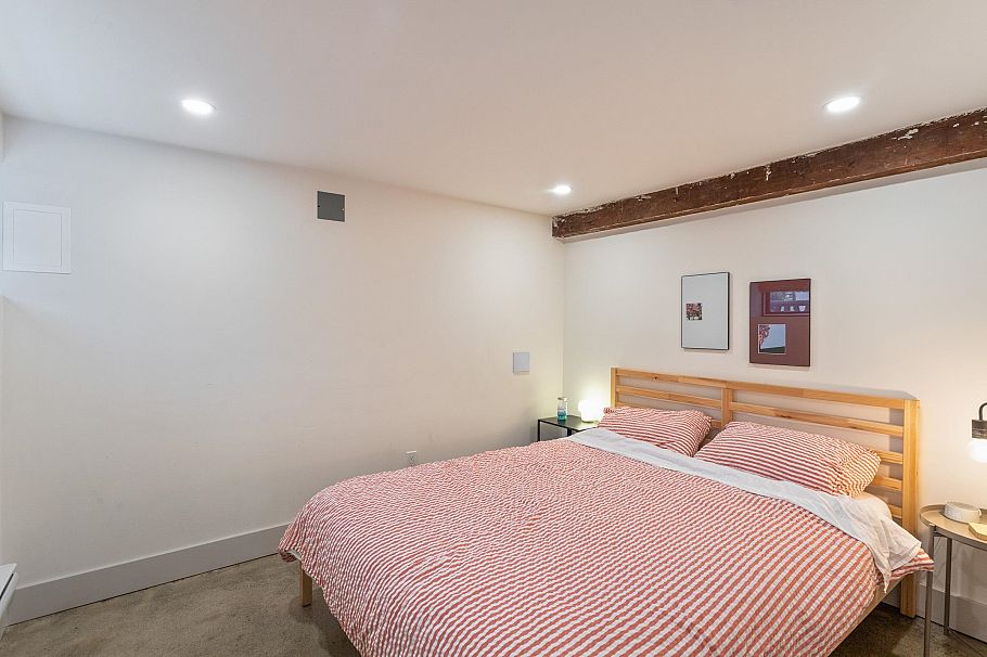 1444 Lakewood Drive Vancouver, BC - 24