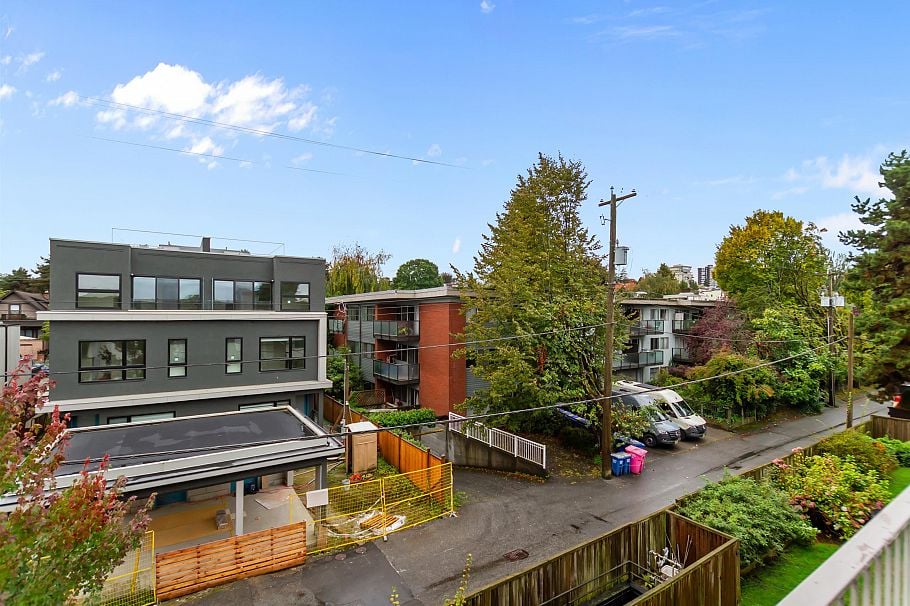 308 2040 Cornwall Avenue Vancouver, BC - 18