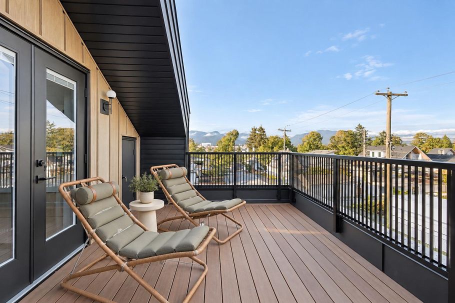 3 2017 E 23rd Avenue Vancouver, BC - 28