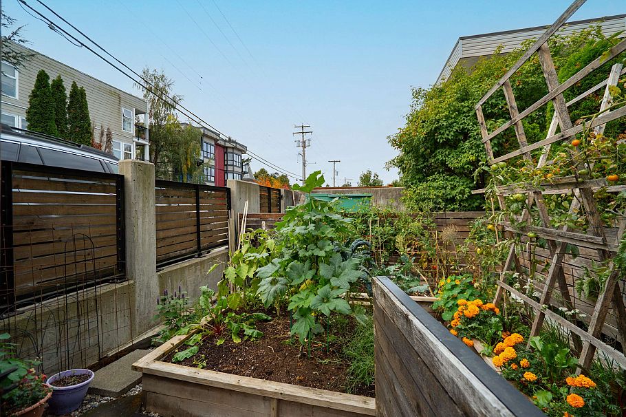101 562 E 7th Avenue Vancouver, BC - 32