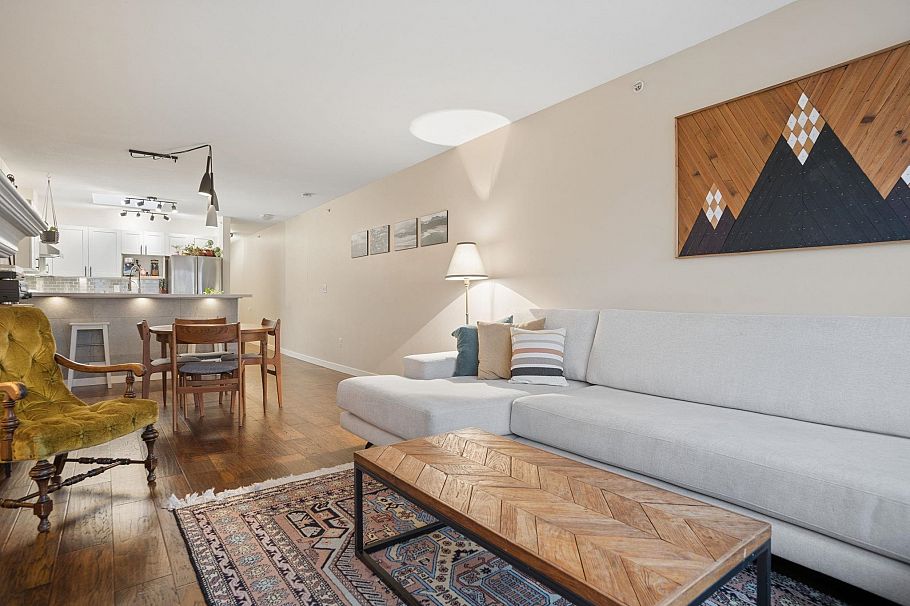 305 1707 Charles Street Vancouver, BC - 6