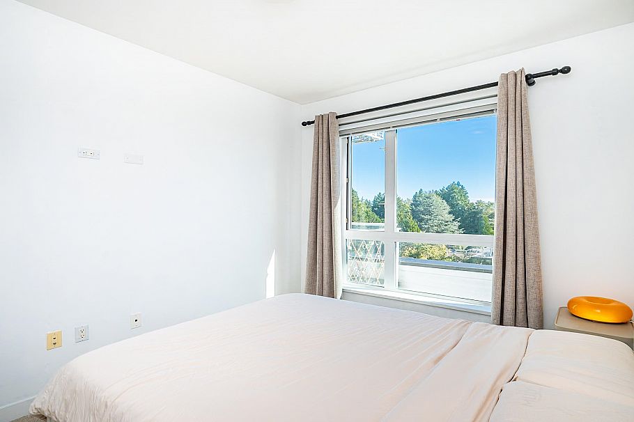 602 6677 Cambie Street Vancouver, BC - 25