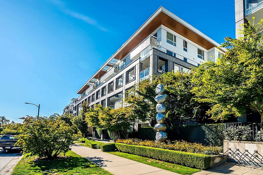 602 6677 Cambie Street Vancouver, BC - 36
