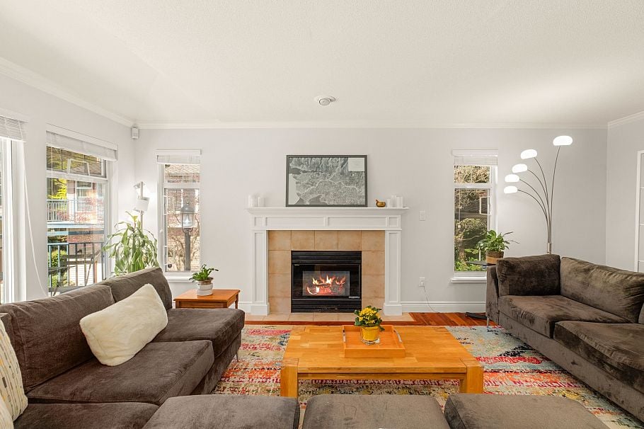 1188 Strathaven Drive North Vancouver, BC - 2