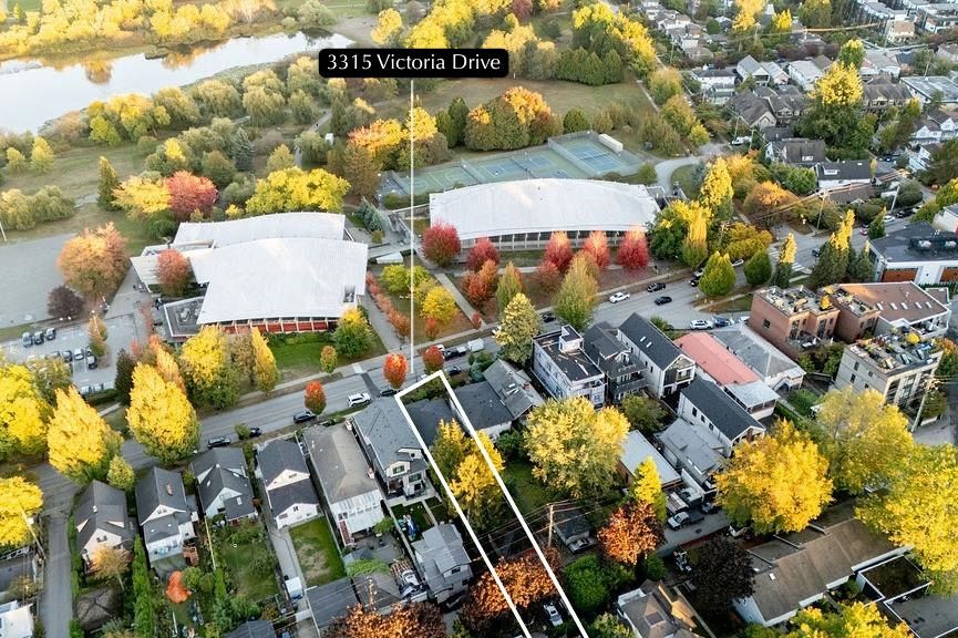 3315 Victoria Drive Vancouver, BC - 2