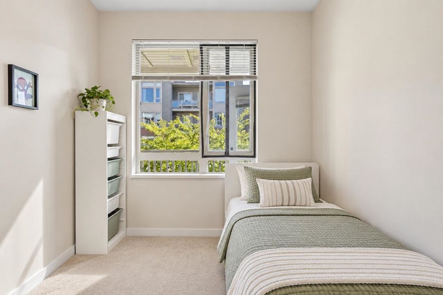 304 119 W 22nd Street Street North Vancouver, BC - 18