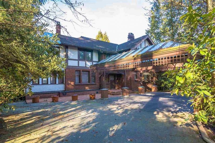 4777 W 2nd Avenue Vancouver, BC - 3