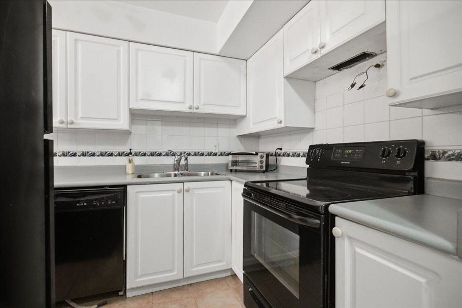 404 1723 Frances Street Vancouver, BC - 9