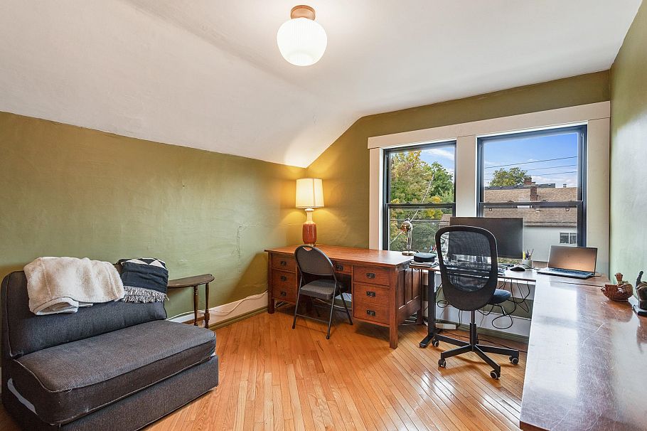 1444 Lakewood Drive Vancouver, BC - 11