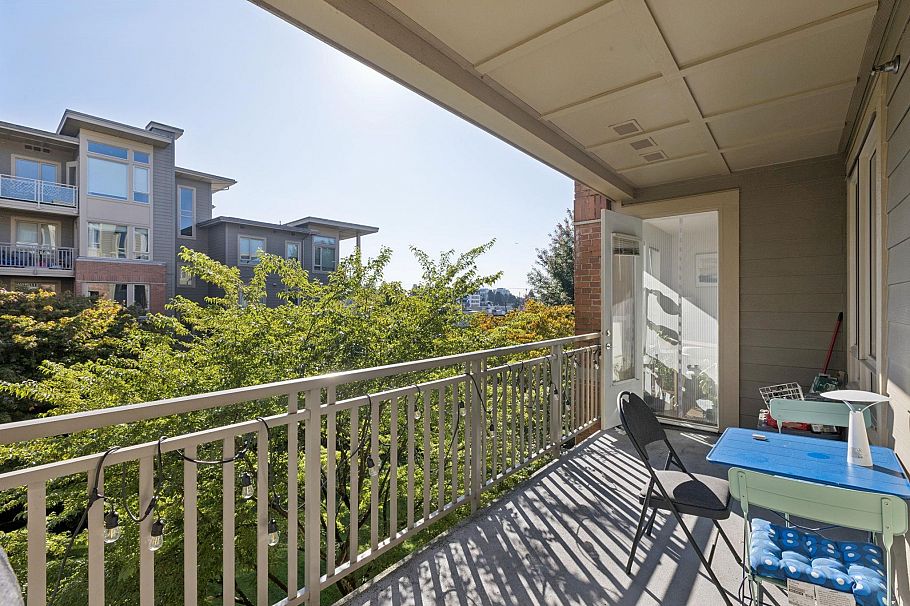 304 119 W 22nd Street Street North Vancouver, BC - 6