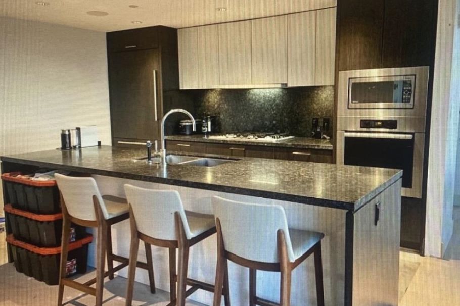 205 120 E 4th Street North Vancouver, BC - 2