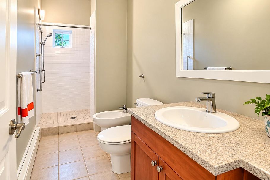 2491 W 14TH AVENUE, Vancouver BC V6K 2W4 Vancouver, BC - 21