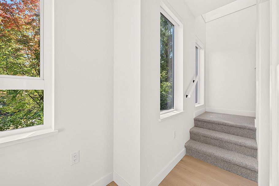 103 934 Lytton Street North Vancouver, BC - 5