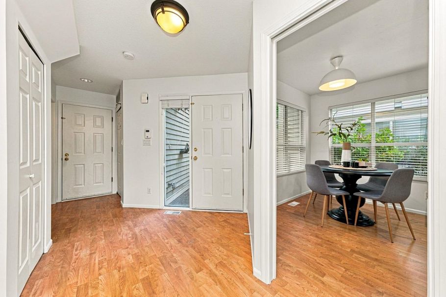 62 650 Roche Point Drive North Vancouver, BC - 27