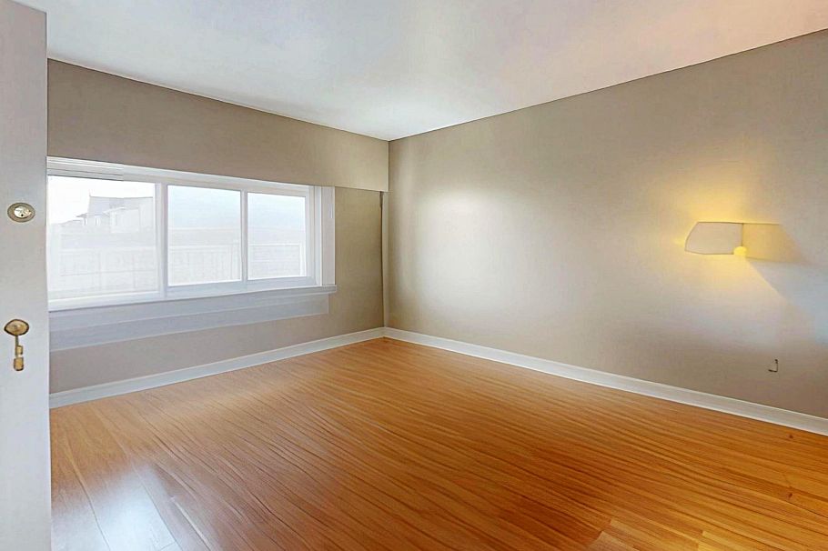 1222 E 51st Avenue Vancouver, BC - 15