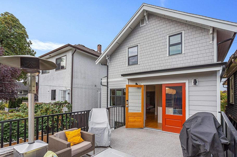 1444 Lakewood Drive Vancouver, BC - 28