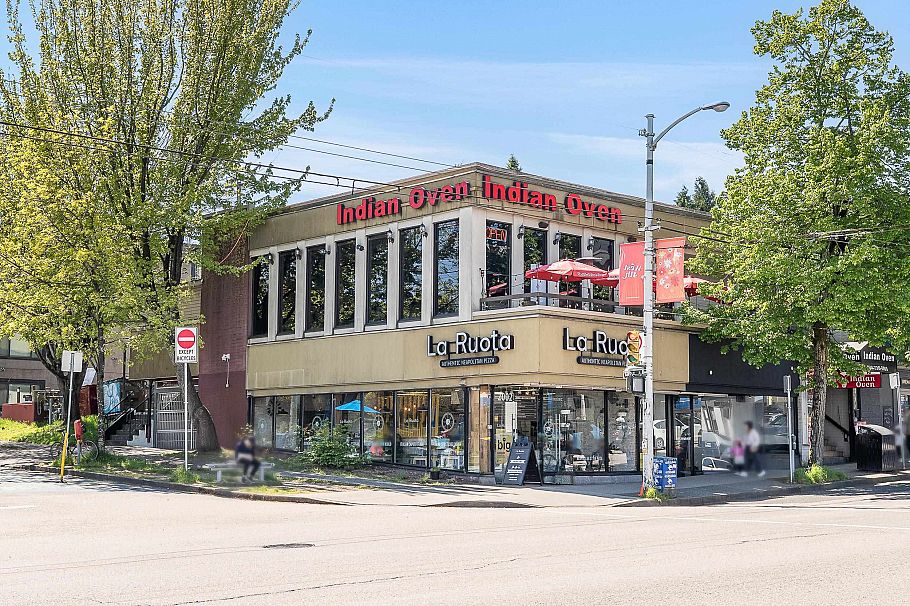 207 1750 W 10th Avenue Vancouver, BC - 28