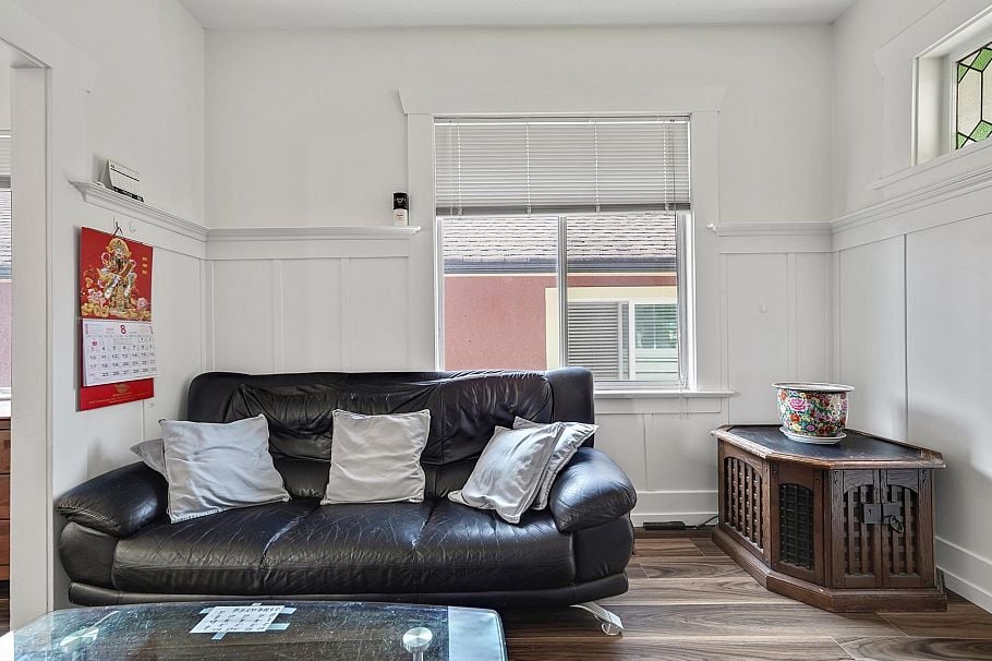 2336 45 Avenue Vancouver, BC - 10