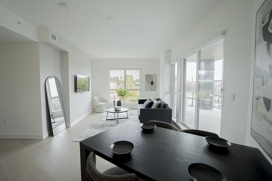 360 422 E 3rd Street North Vancouver, BC - 6