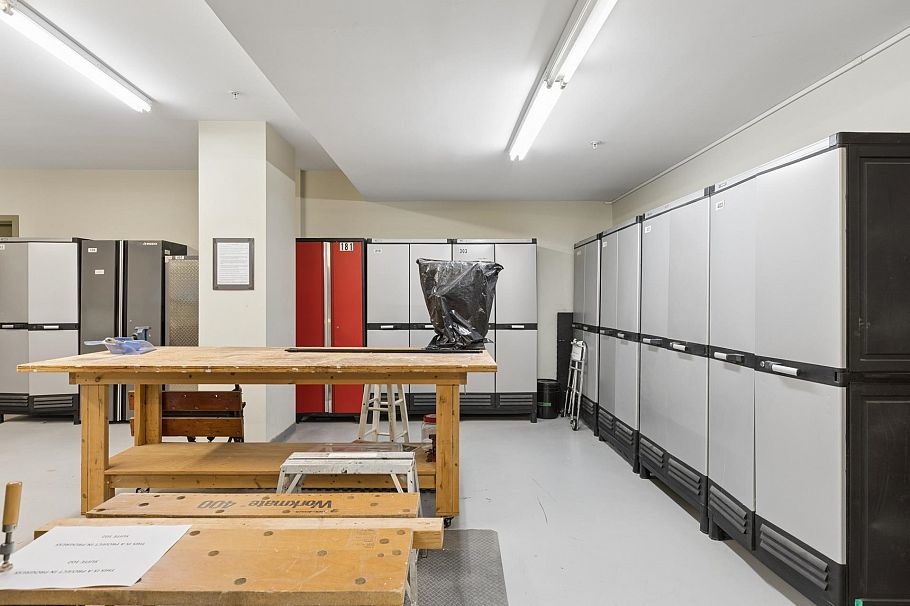 206 188 W 29th Street North Vancouver, BC - 32