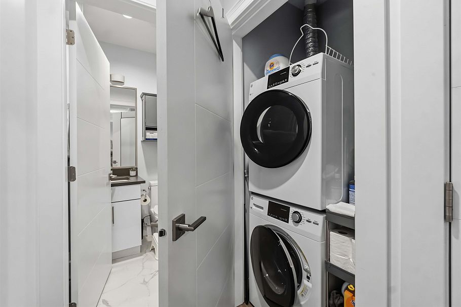 3162 Venables Street Vancouver, BC - 26