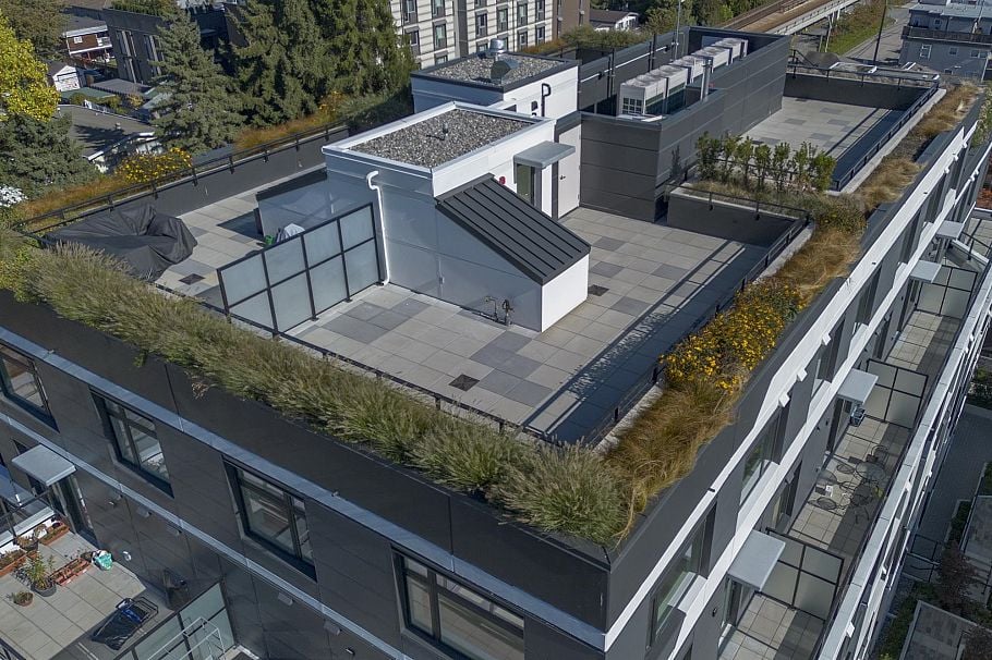603 3264 Vanness Street Vancouver, BC - 23