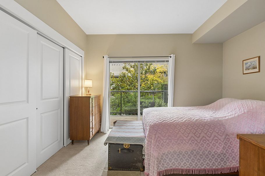 206 188 W 29th Street North Vancouver, BC - 24