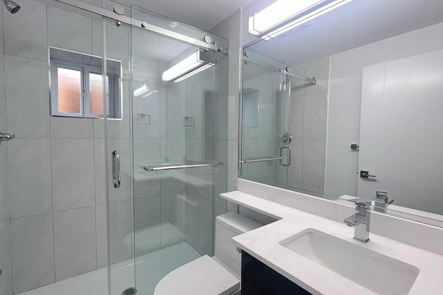 2 658 E 65TH AVENUE, Vancouver BC V5X 2P8 Vancouver, BC - 6